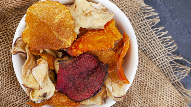 vegetable chips in bowl