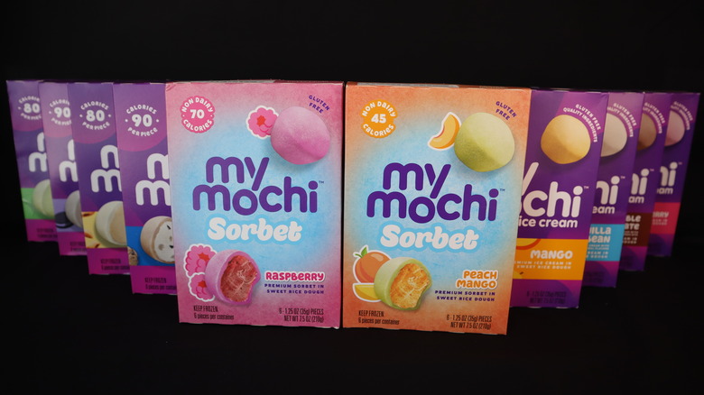 My/Mochi boxes on black background