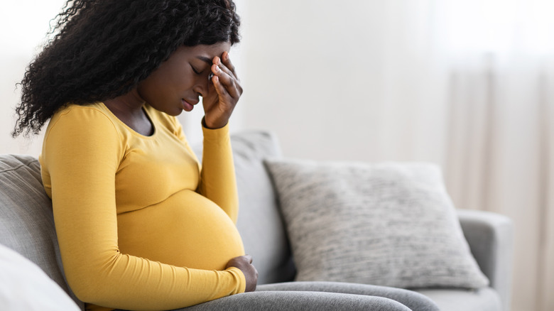 pregnant woman worried