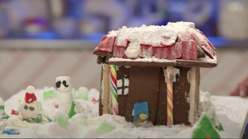 Netflix Nailed It! gingerbread house