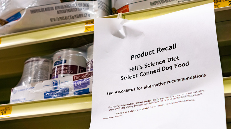 Product recall sign