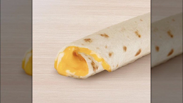 Taco Bell cheesy roll up