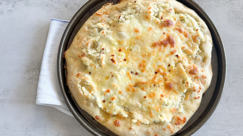 baked whole white pizza 