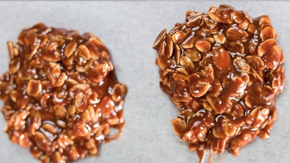 no-bake cookies being served