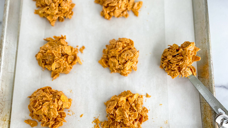 cornflake butterscotch cookies baking tray