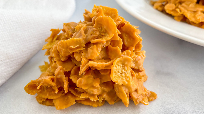 no-bake cornflake butterscotch cookies