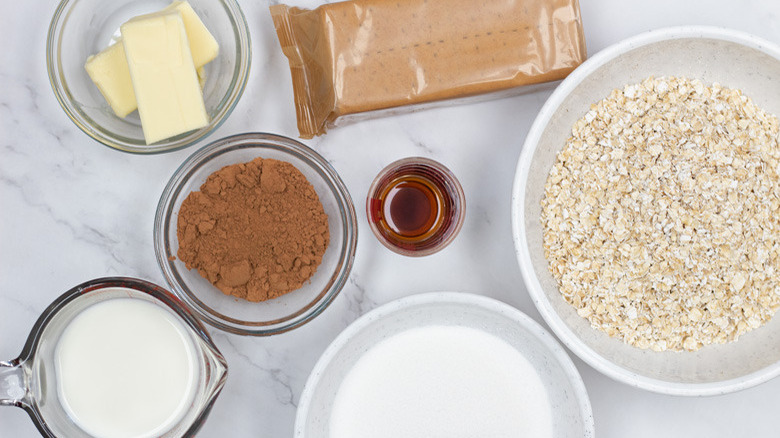 ingredients for no bake graham cracker cookies