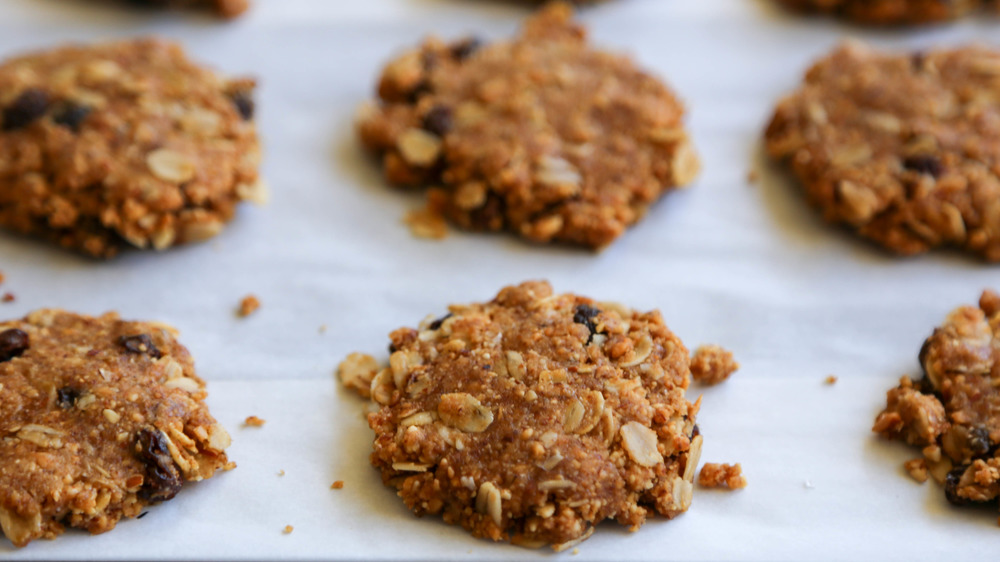 No-bake oatmeal cookies