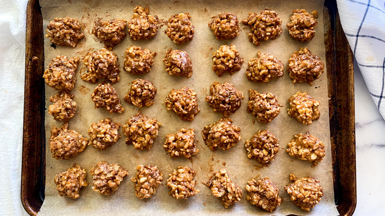 krispie balls on baking tray