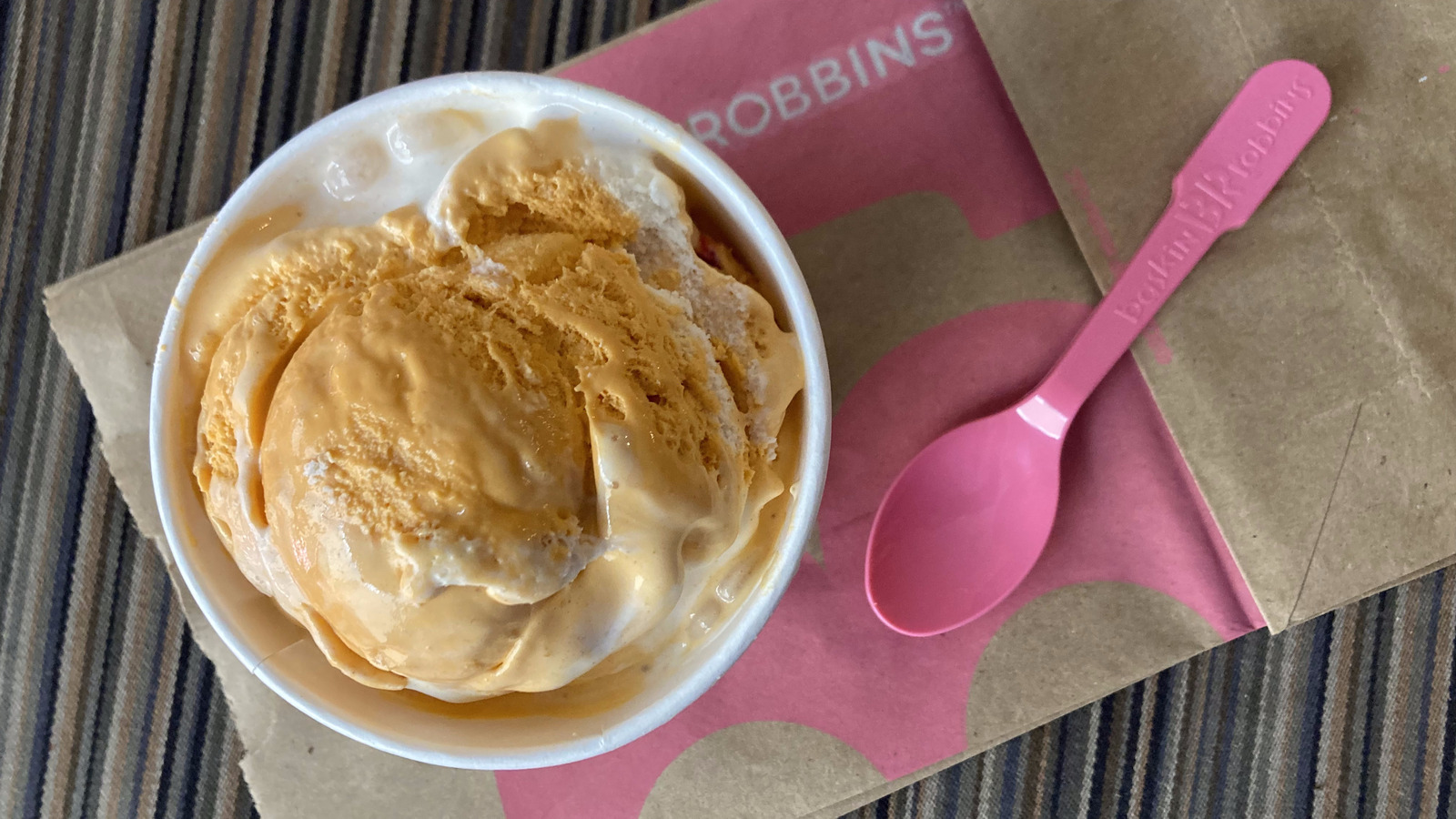 Baskin-Robbins Turkey Cake and Turkey Day Fixin's Flavored Ice Cream