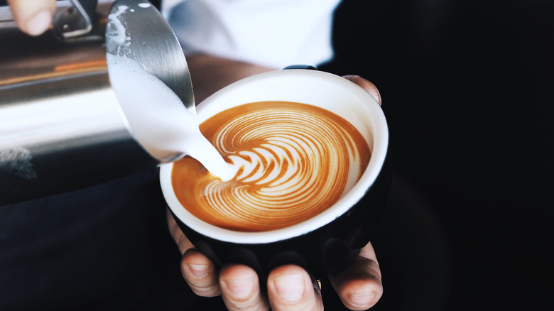 Pouring latte art