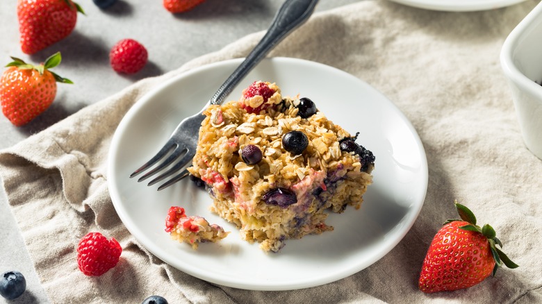 oatmeal casserole slice