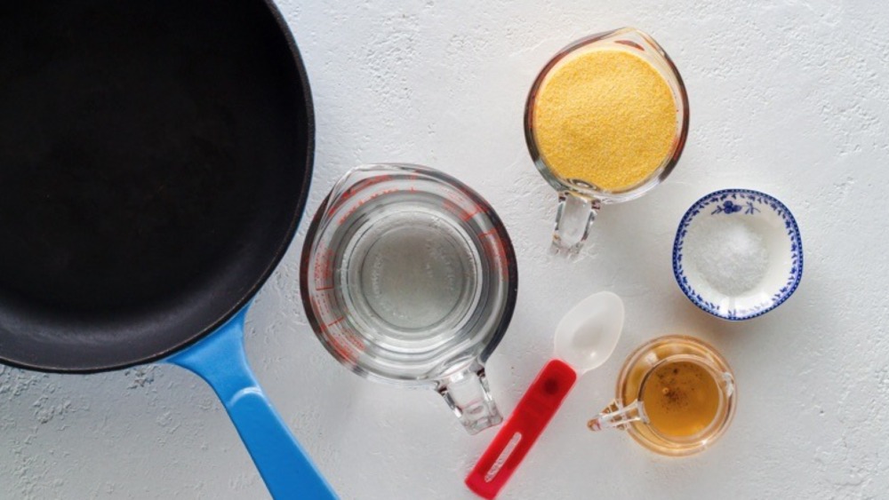 old-fashioned corn pone ingredients