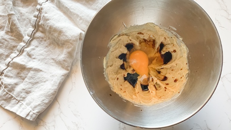 mixing bowl of wet ingredients