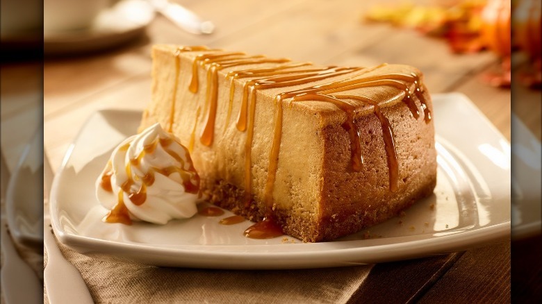 pumpkin cheesecake with caramel