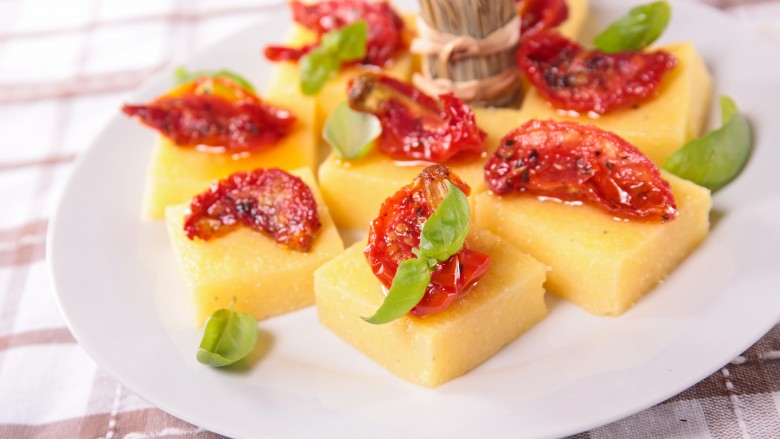 Polenta bites