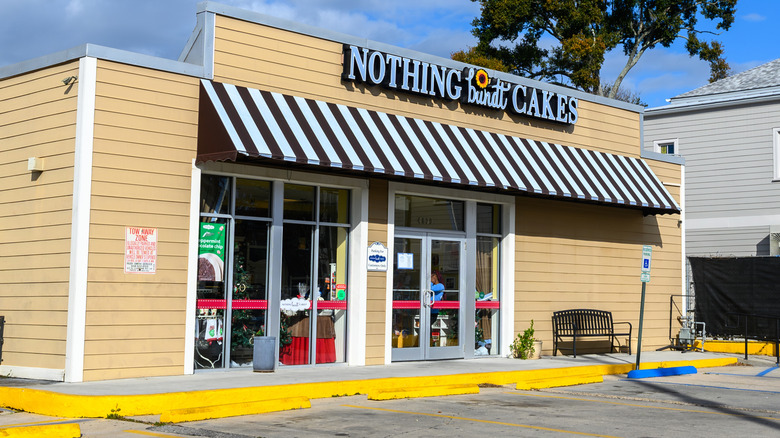 Nothing Bundt Cakes storefront daytime