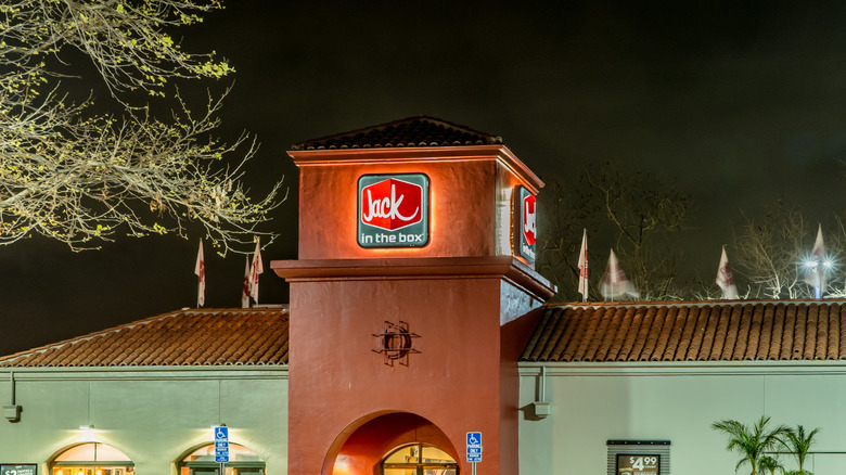 Jack in the Box exterior