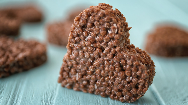 Brown heart crispy cereal treat