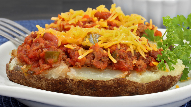 chili cheese baked potato