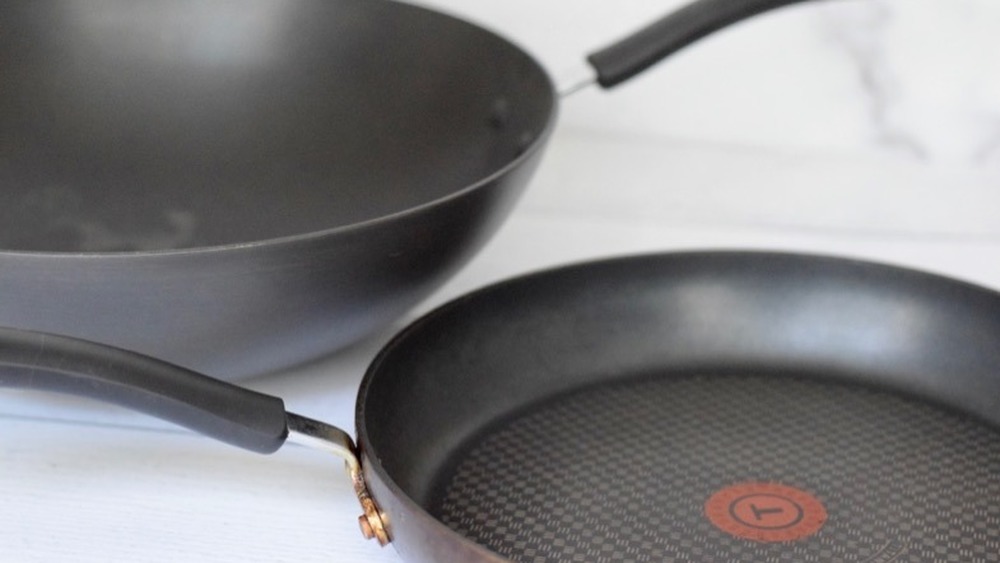 wok and saute pan