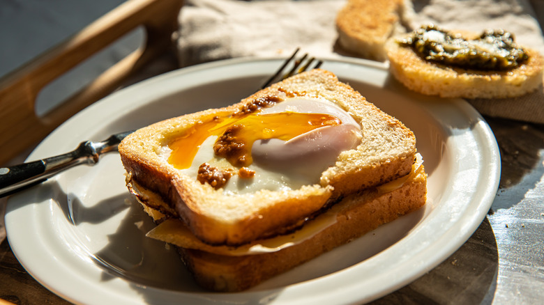 Egg-in-a-hole breakfast