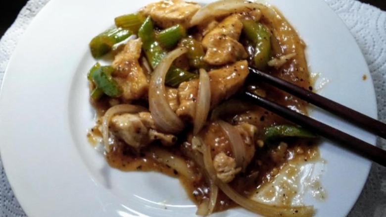 Black pepper chicken on a plate