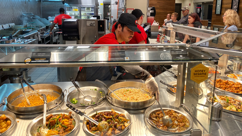 Panda Express serving station