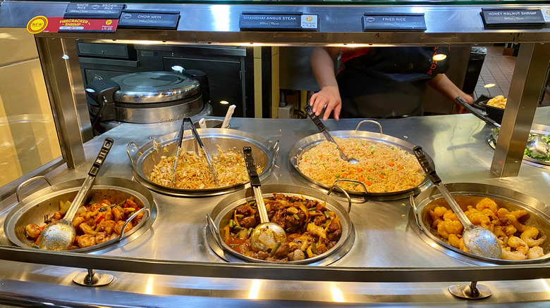 panda express entrees behind glass