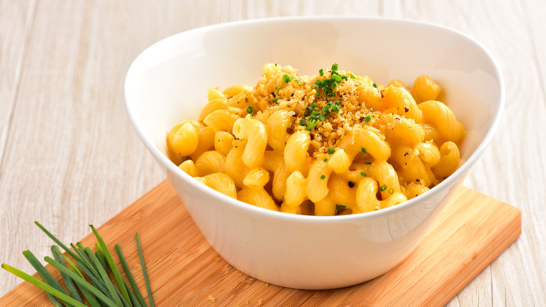 a bowl of mac and cheese