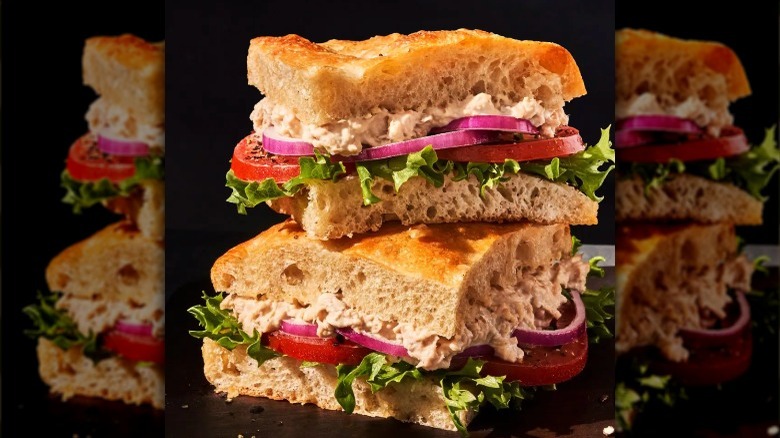 panera bread tuna salad sandwich