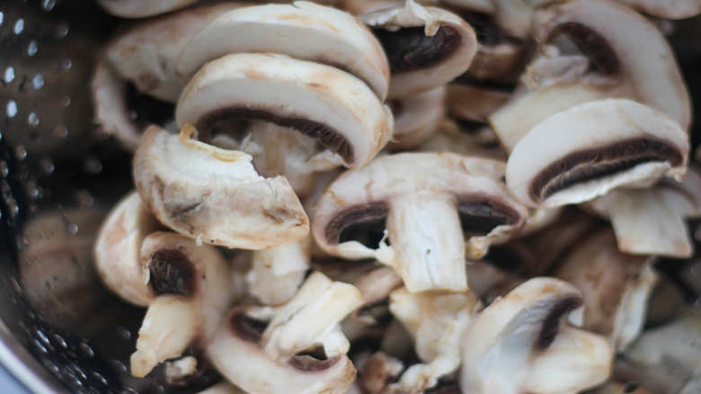 Sliced mushrooms