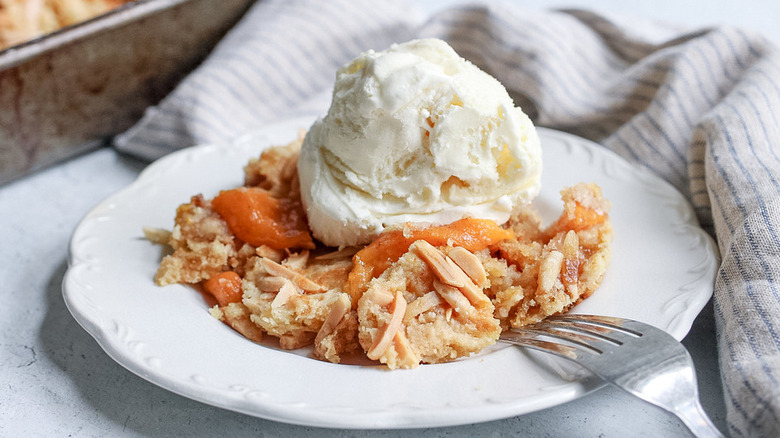 peach cake in pan 