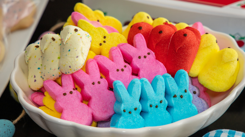 peeps in bowl