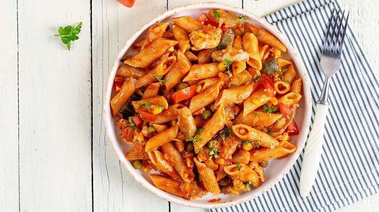 Penne rigate with tomato sauce