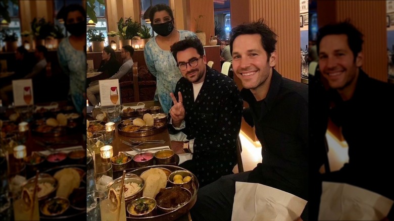 paul rudd and dan levy eating indian food