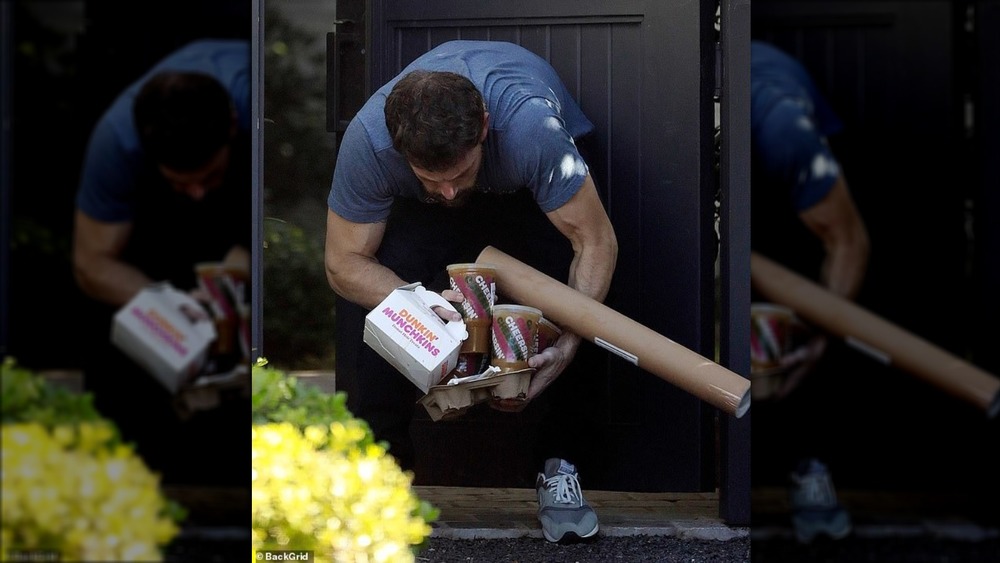 Ben Affleck struggling with Dunkin' drink delivery