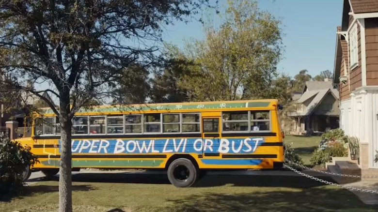 Super Bowl bus in commercial