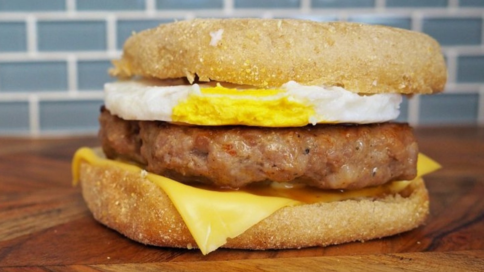 Perfect Your Copycat McDonald's McMuffin Eggs With A Mason Jar Ring