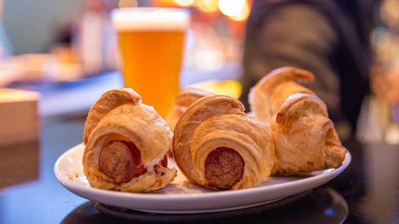 pigs in a blanket