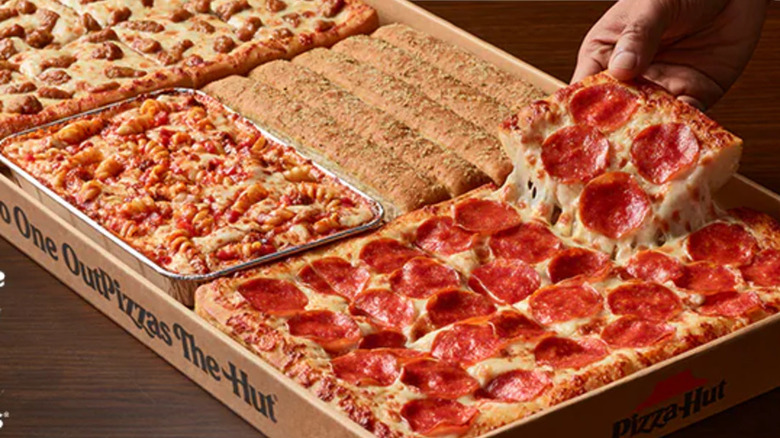 Pizza Hut's Big Dinner Box 