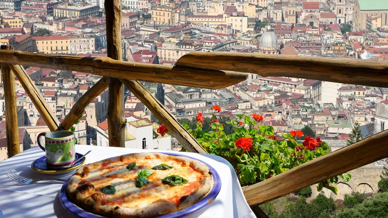 pizza in italy