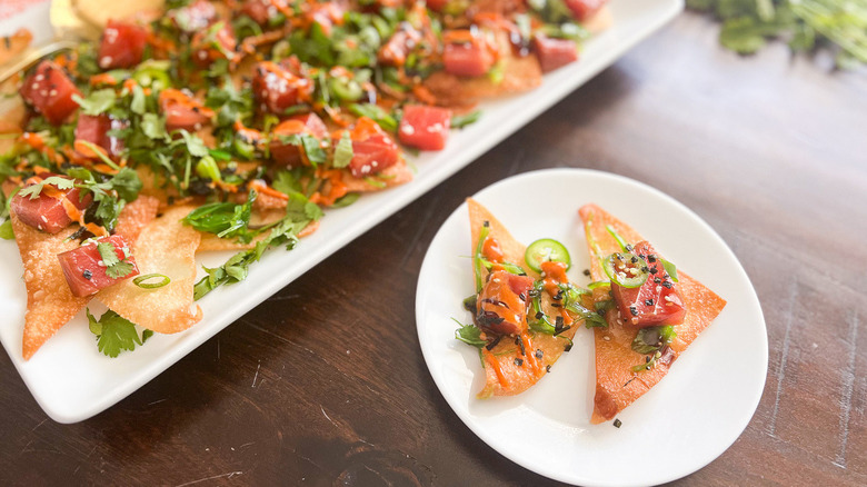 poke nachos on plate