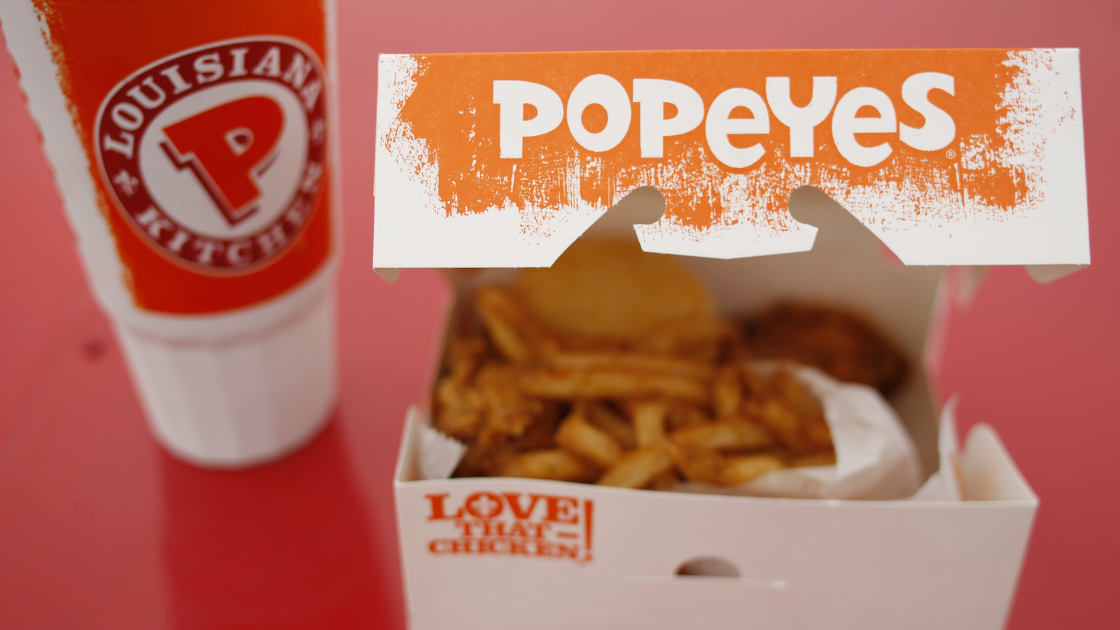 How Popeyes Trolled McDonald's New Chicken Sandwich Drop