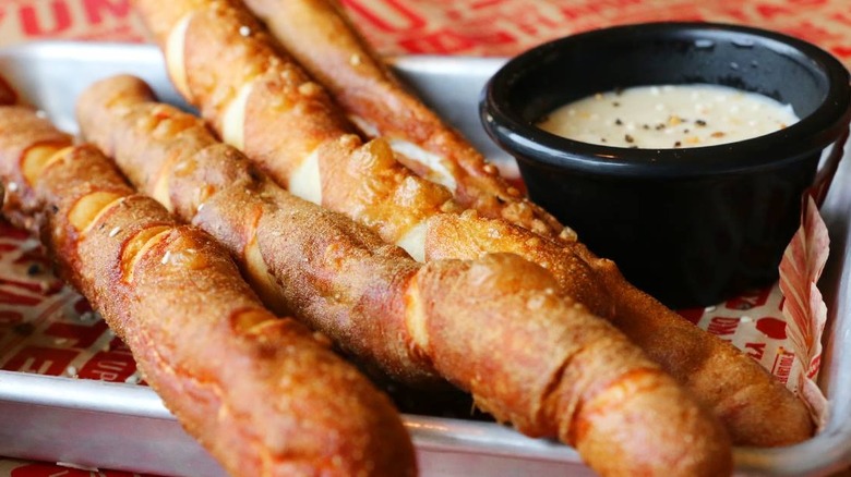 pretzel sticks with beer cheese dip