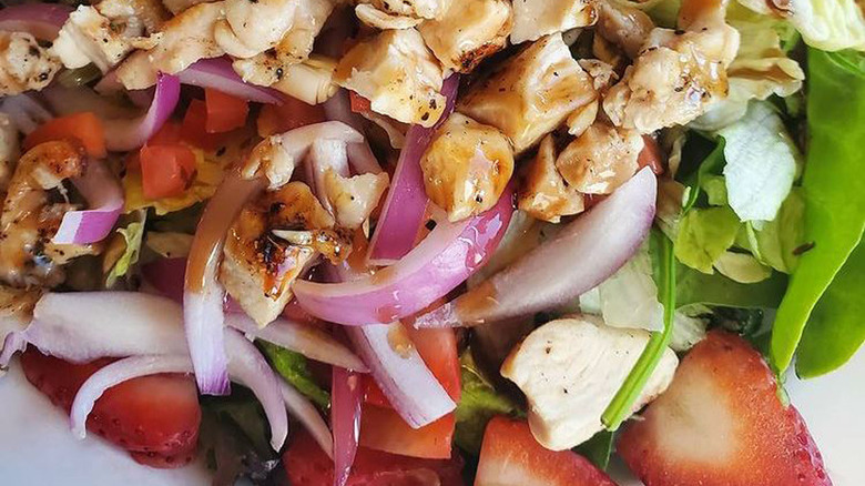 strawberry balsamic chicken salad on display