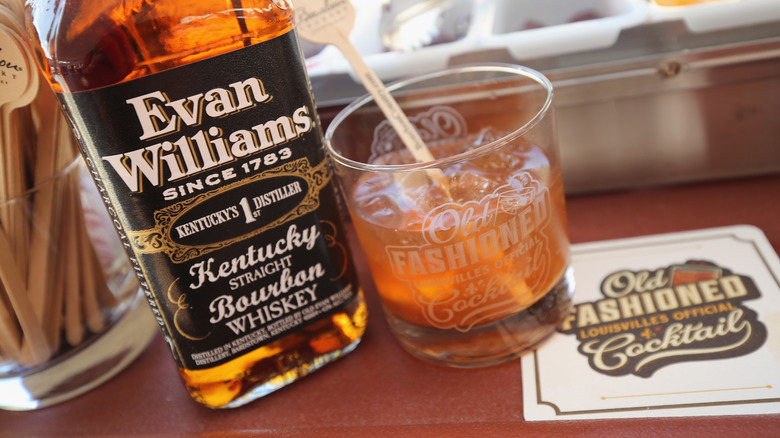 Evan Williams bourbon cocktail