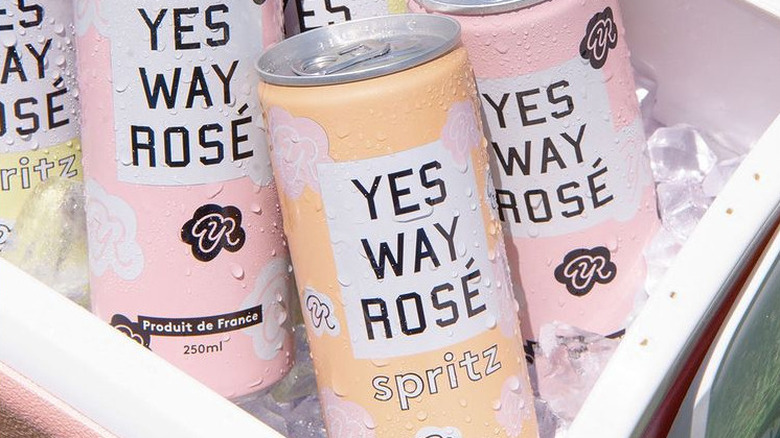 Can of Yes Way Rose Wine and Spritz drinks