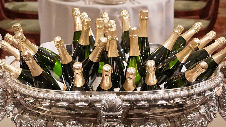 Social media strategy among LVMH champagne brands