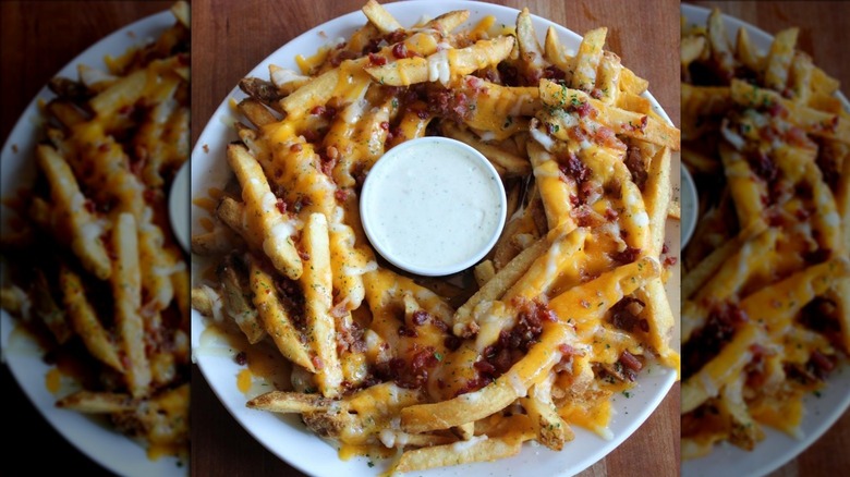 Cheddar's cheese fries